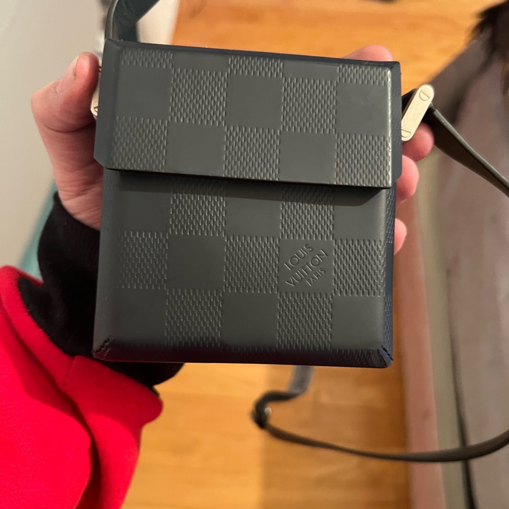 Louis Vuitton Damier Glacé Marty Shoulder Bag